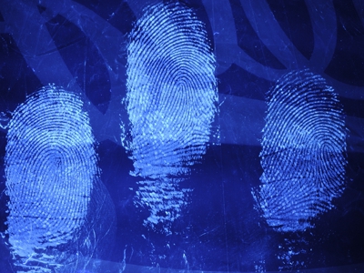 PolyCyano UV